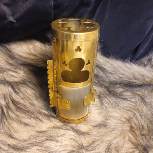 Mässingslykta med horndörr